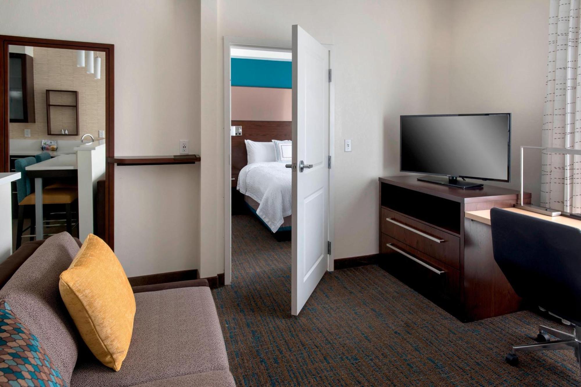 By Marriott New York Long Island East End Hotel